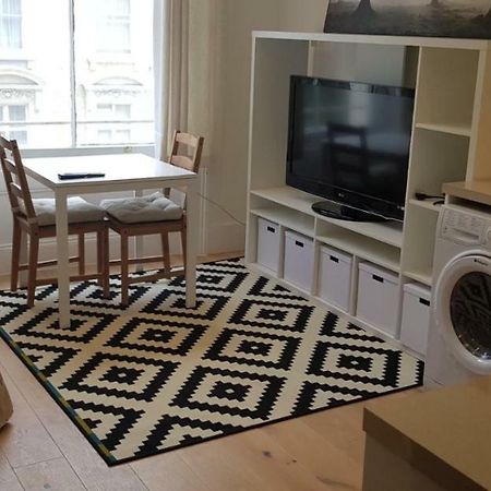 Luxury One Bed Apartment Next To Hyde Park Лондон Экстерьер фото